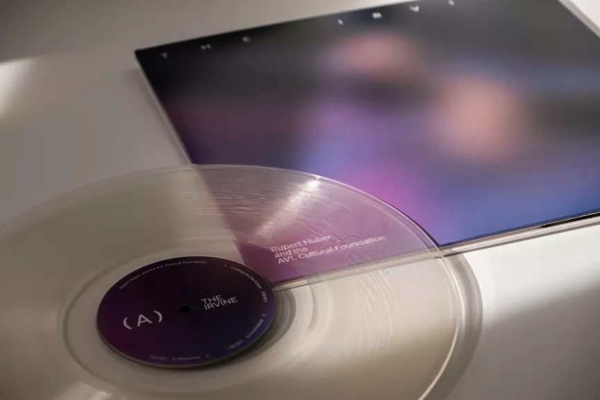 THE IRVINE: The vinyl album © BUREAU TWELVE